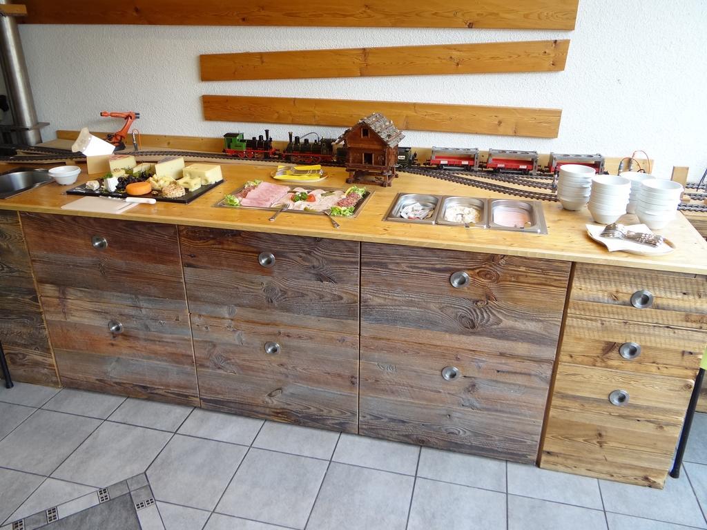 Hotel Tenne Saas Fee Eksteriør billede